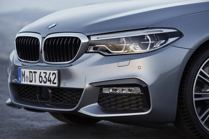 BMW представила 5-Series нового поколения 3