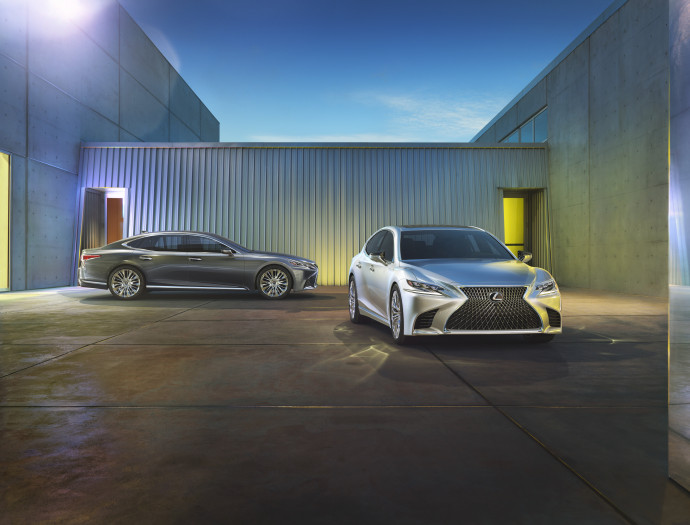 Новое поколение Lexus LS оснастили мотором V6 с турбонаддувом 1
