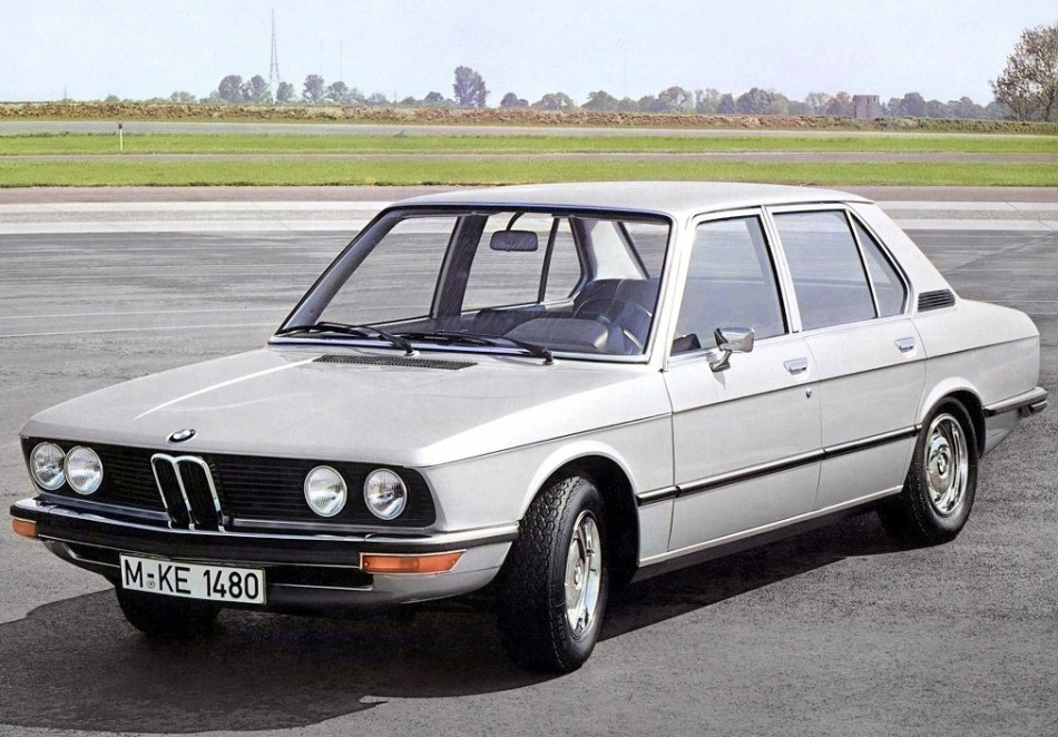 BMW 5 серия E12 0